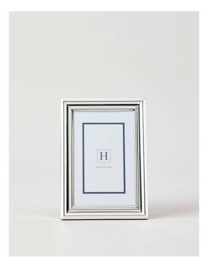 Crest Bevel Metal Photo Frame 10x15cm in Silver