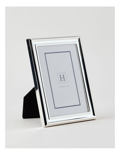 Crest Bevel Metal Photo Frame 13x18cm in Silver