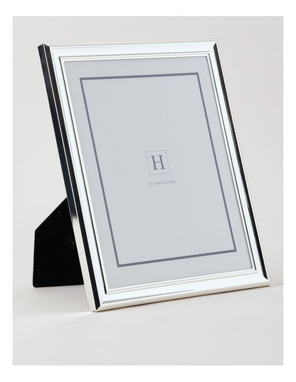 Crest Bevel Metal Photo Frame 20x25cm in Silver
