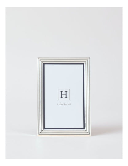 Radiance Ridged Metal Photo Frame 10x15cm in Silver