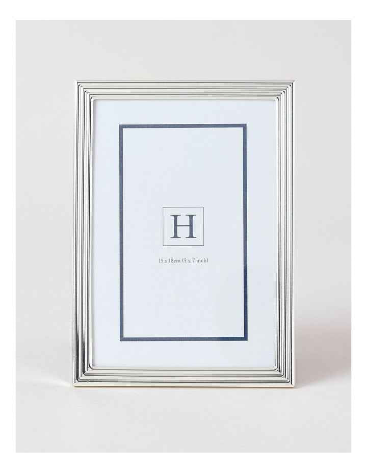 Radiance Ridged Metal Photo Frame 13x18cm in Silver