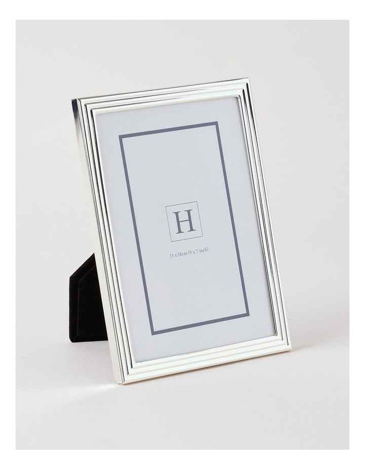Radiance Ridged Metal Photo Frame 13x18cm in Silver