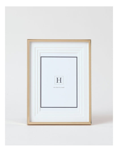 Triple Mat Look Frame 10x15cm in Gold