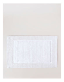 Classic Bath Mat in White