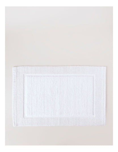 Classic Bath Mat in White