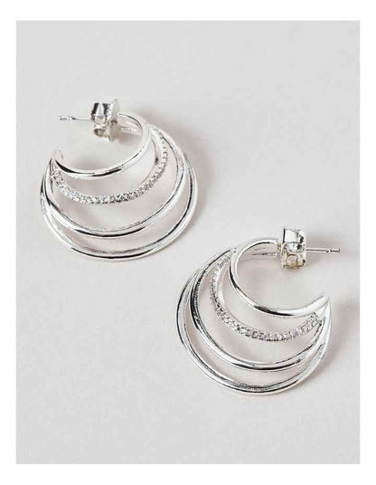 Diamantes Grad Circle Earrings in Silver
