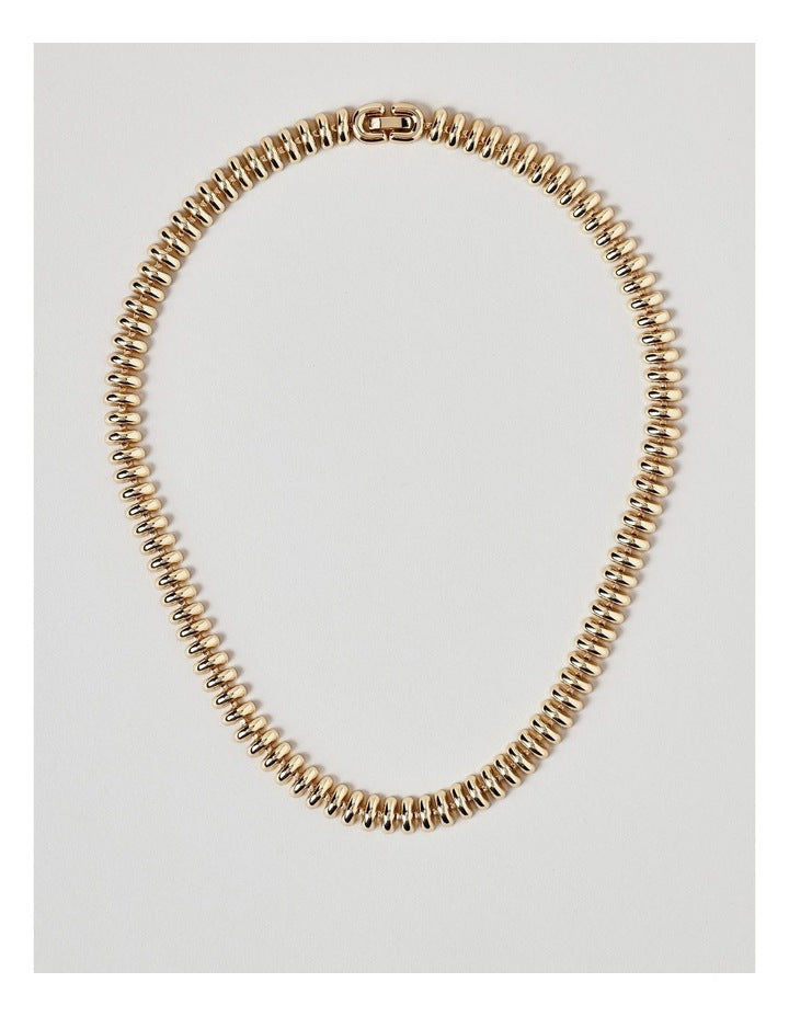 Buckle Lock Necklace in Gold