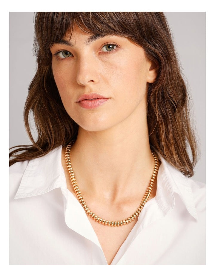 Buckle Lock Necklace in Gold