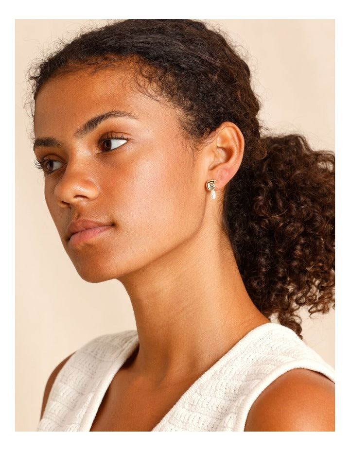 Dainty Shell & Pearl Earrings in Gold