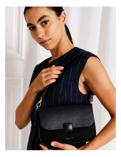 Maggie Shoulder Bag in Black