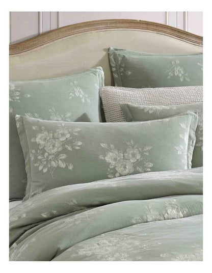 Maisey Quilt Cover Set in Moss