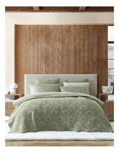 Lilian Bedspread Coverlet in Moss