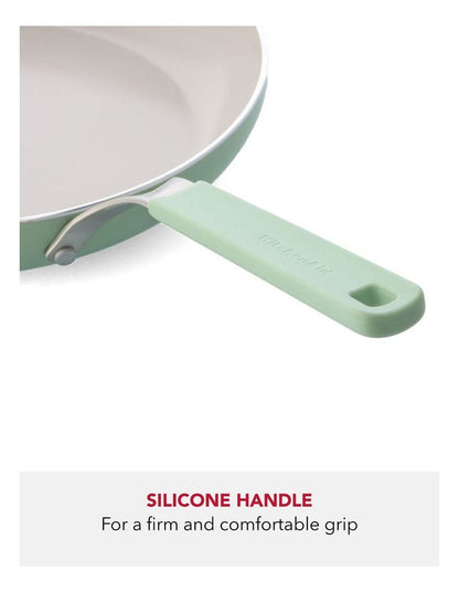 Aluminium Frypan Set Of 2 Pieces 20/28cm in Pistacho