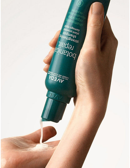 Botanical Repair Strengthening Shampoo