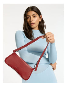 Polaris Shoulder Bag in Rouge
