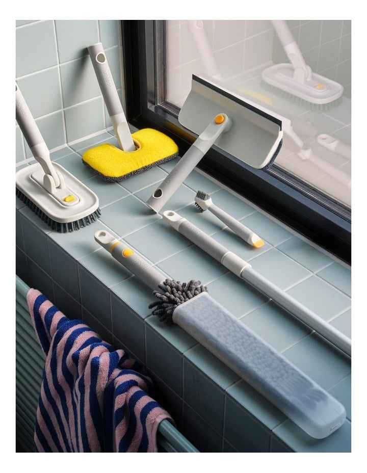 Deep Cleaning Set in Multi
