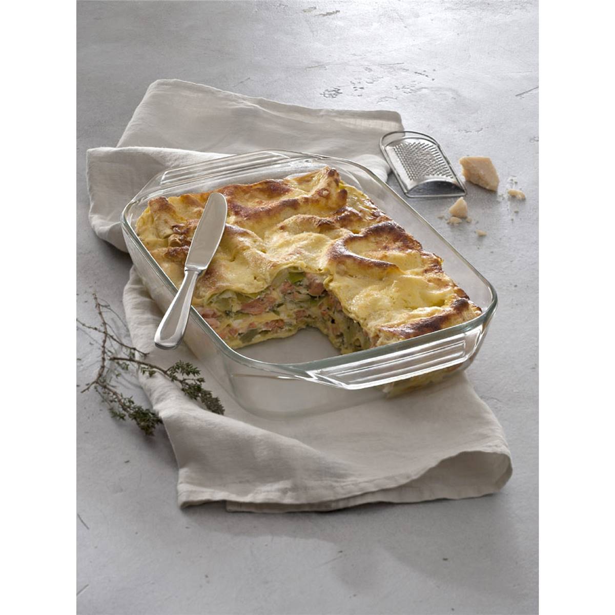 Pyrex Let's Share Glass Roasting Dish 4L Each