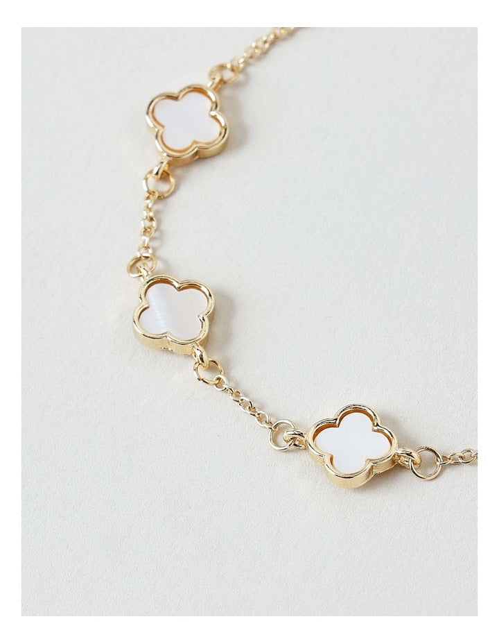 Clover Charms Bracelet in Gold
