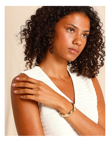 Chunky Bangle in Gold