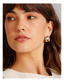 Chunky Open Hoop Earring in Gold