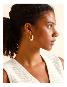 Large Thick Hoop Earring in Gold