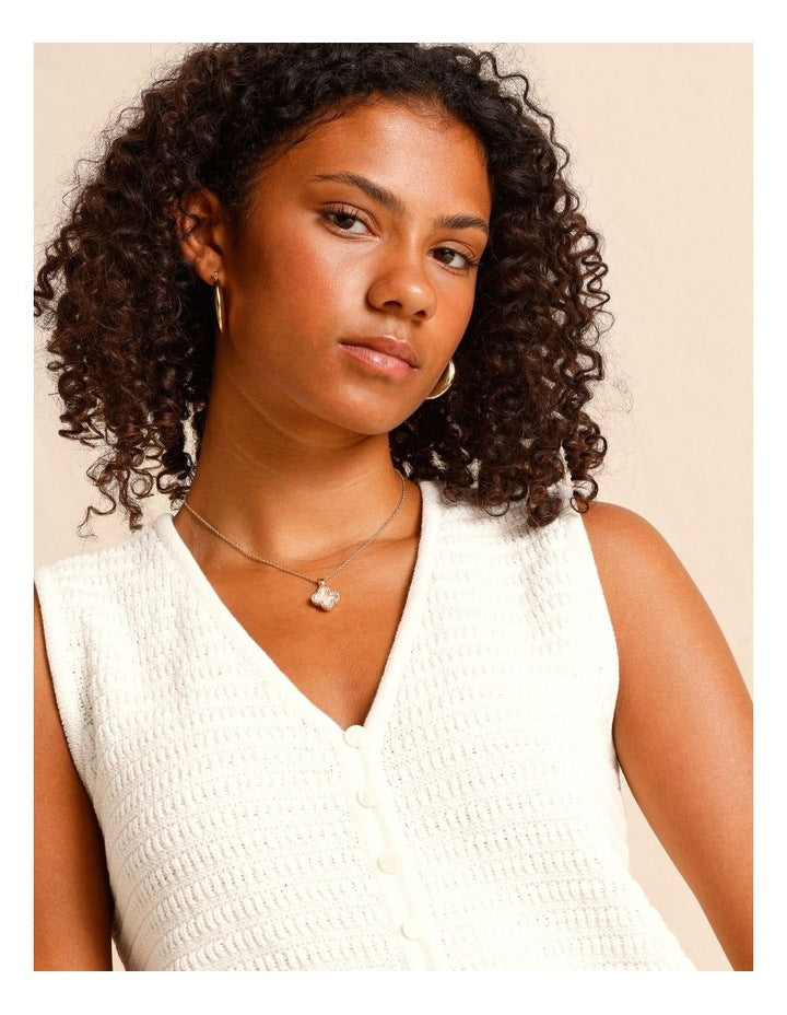 Clover Charms Necklace in Gold