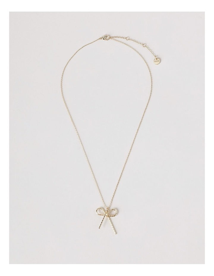 Bow Necklace in Gold