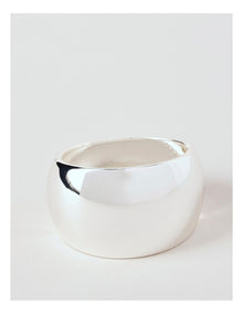 Statement Bangle in Silver