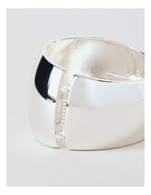 Statement Bangle in Silver