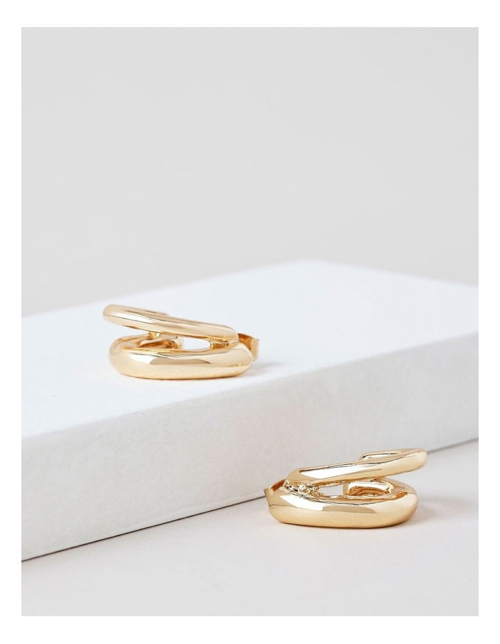 Twist Wave Earring in Gold