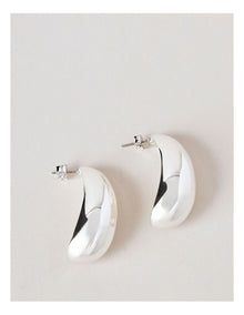 Hallow Drop Earring in Silver