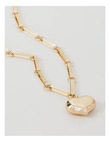Heart Pendant Necklace in Gold