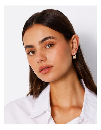 Pearl Hook Stud Earring in Gold