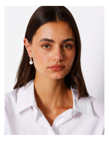 Rectangular Diamante Pearl Hoop Earring in Gold