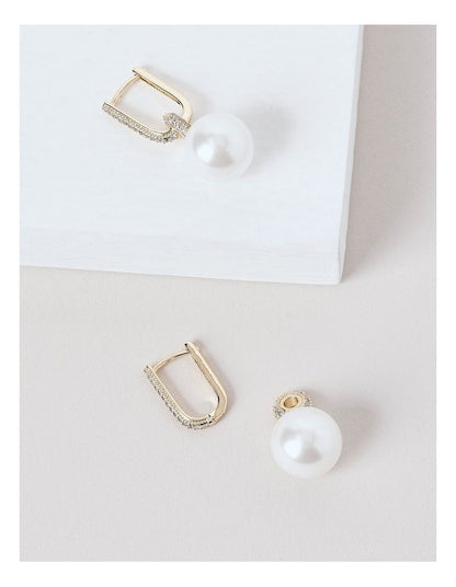 Rectangular Diamante Pearl Hoop Earring in Gold