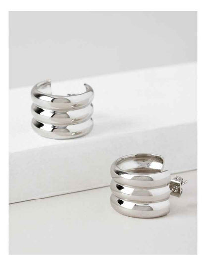 Lined Hoop Earring in Silver