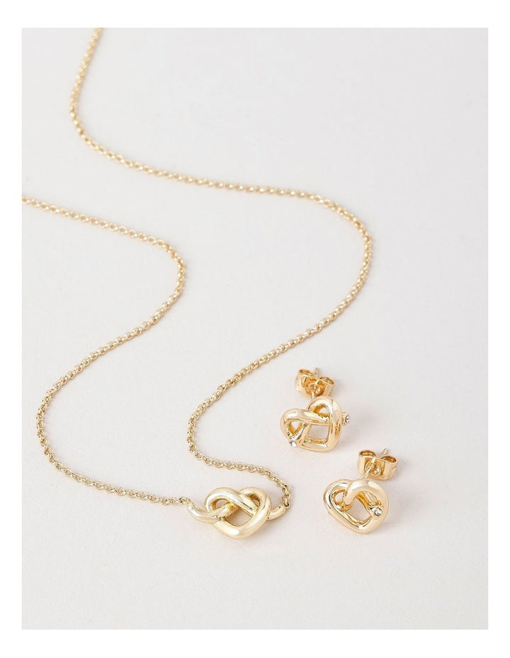 Love Knit Heart Earring and Necklace Set in Gold