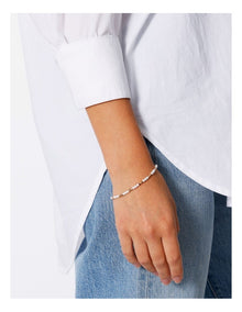 Pearl Bracelet in Gold