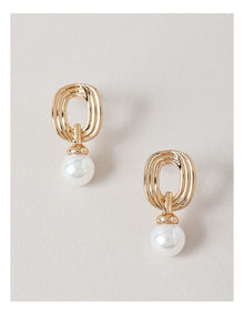 Lined Rectangular Pearl Stud Earring in Gold