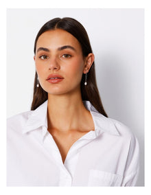 Battered Trim Freshwater Pearl Earring in Silver