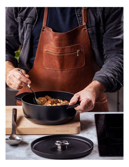 Cast Iron Round Casserole 22cm/3.3L in Black