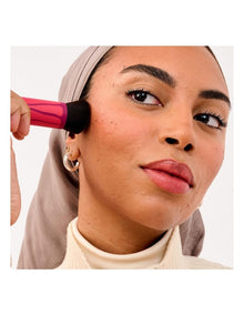 Hoola Wave Maker Bronzing Brush