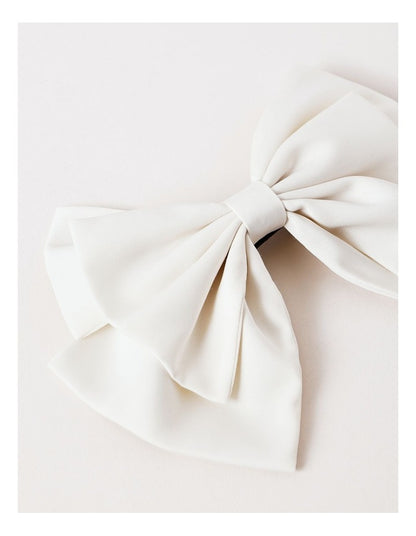 Rose Satin Bow in Ivory