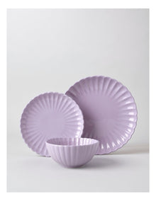 Lagio Scalloped 12pc Dinner Set in Wisteria