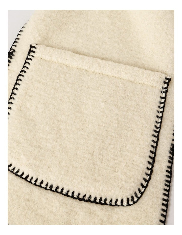 Weston Pocket Detail Winter Scarf in Ivory/Black