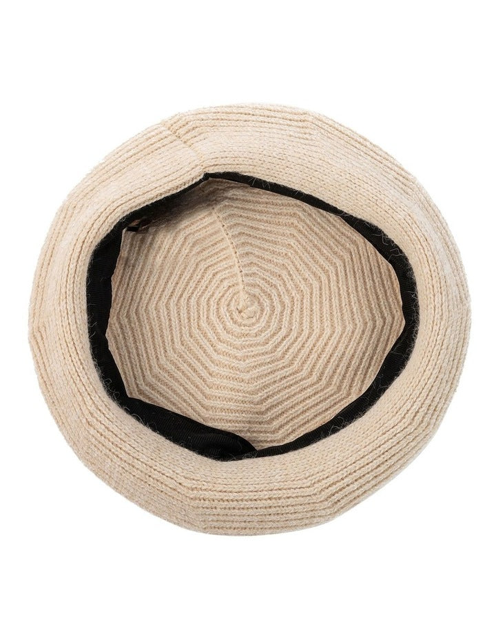 Cable Knit Beret in Natural