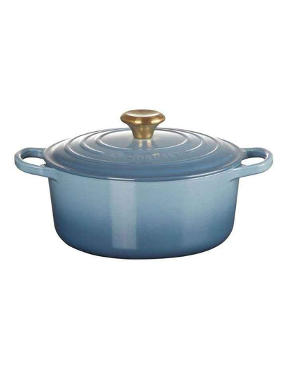 Signature Round Casserole 24cm/ 4.2L in Chambray