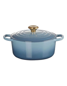 Signature Round Casserole 24cm/ 4.2L in Chambray
