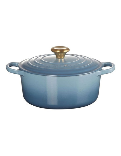 Signature Round Casserole 24cm/ 4.2L in Chambray