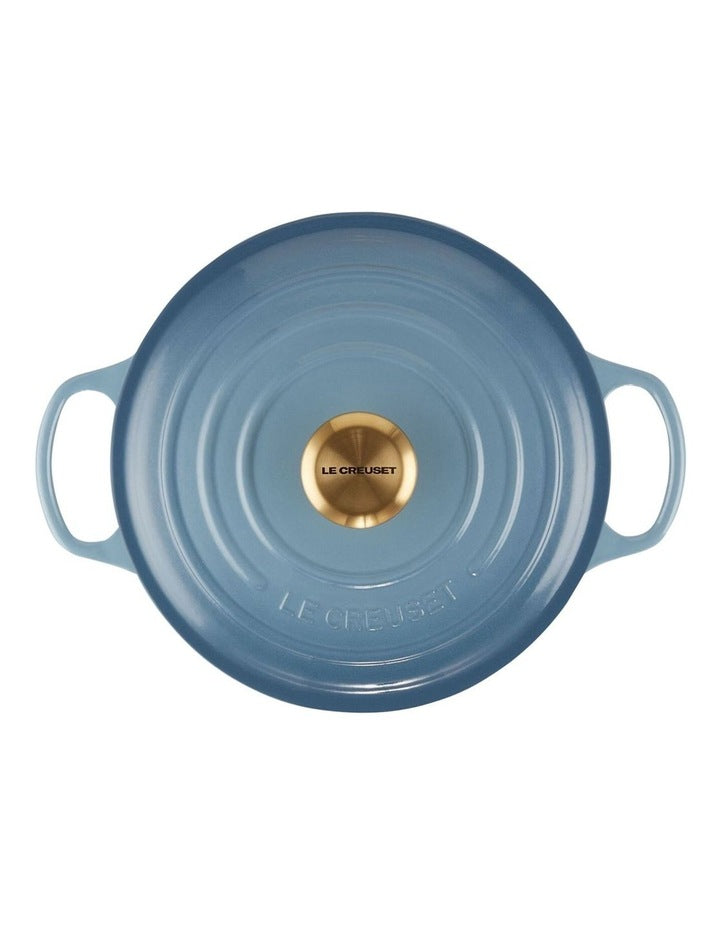 Signature Round Casserole 24cm/ 4.2L in Chambray